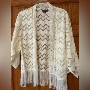 Roaman’s size 12 ivory white cover up lace fringe trim never worn